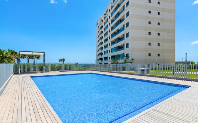 Resale - Apartment -
Punta Prima - Costa Blanca
