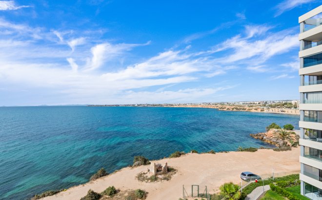 Resale - Apartment -
Punta Prima - Costa Blanca