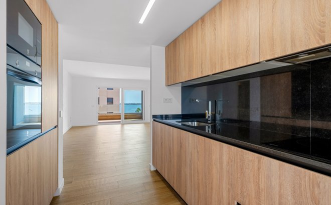 Resale - Apartment -
Punta Prima - Costa Blanca