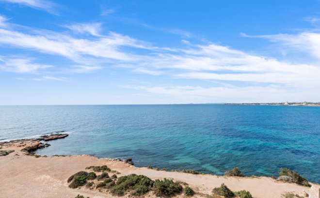 Resale - Apartment -
Punta Prima - Costa Blanca