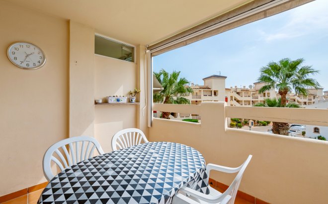 Resale - Apartment -
Playa Flamenca - Costa Blanca