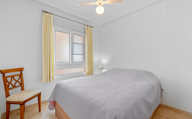 Resale - Apartment -
Playa Flamenca - Costa Blanca