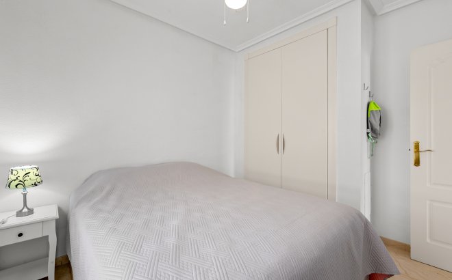 Resale - Apartment -
Playa Flamenca - Costa Blanca