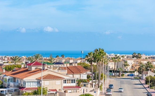 Resale - Apartment -
Playa Flamenca - Costa Blanca