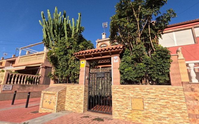 Revente - Town House -
Torrevieja - El Acequión - Los Náufragos