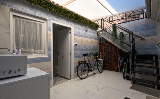 Revente - Town House -
Torrevieja - El Acequión - Los Náufragos