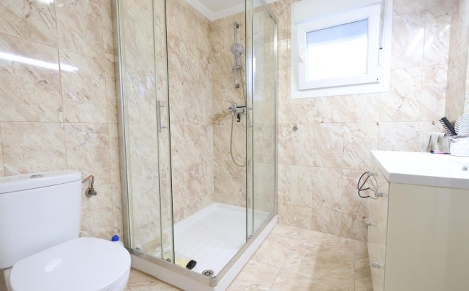 Resale - Villa -
Torrevieja - Costa Blanca