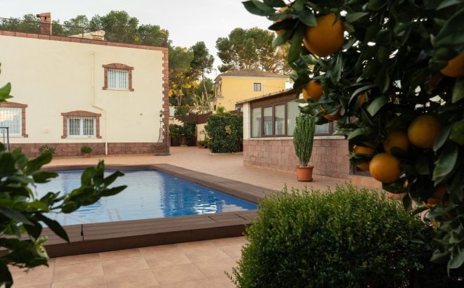 Resale - Villa -
Torrevieja - Los Balcones - Los Altos del Edén