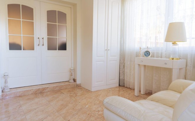 Resale - Villa -
Torrevieja - Los Balcones - Los Altos del Edén