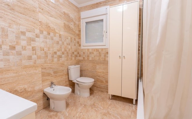 Resale - Villa -
Torrevieja - Los Balcones - Los Altos del Edén