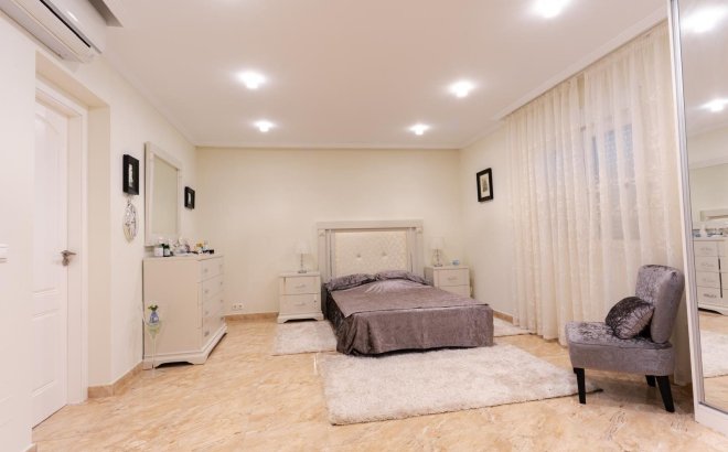 Resale - Villa -
Torrevieja - Los Balcones - Los Altos del Edén