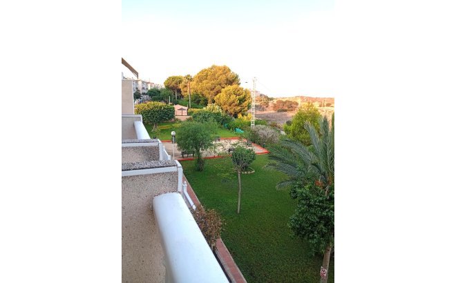 Revente - Appartement -
Torrevieja - Torreblanca