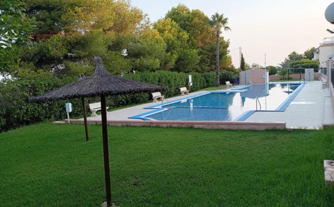 Revente - Appartement -
Torrevieja - Torreblanca