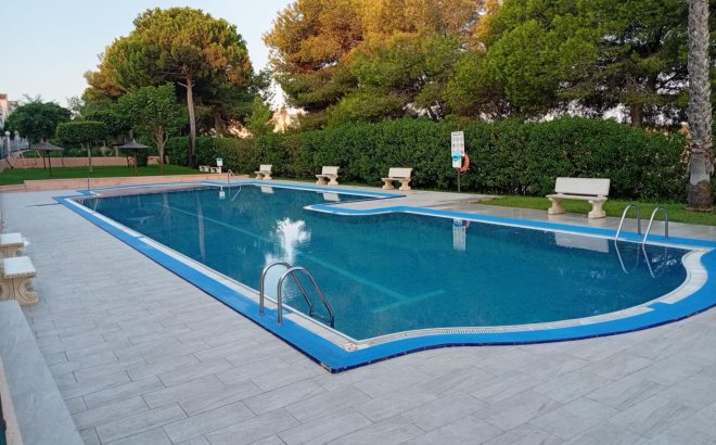 Revente - Appartement -
Torrevieja - Torreblanca