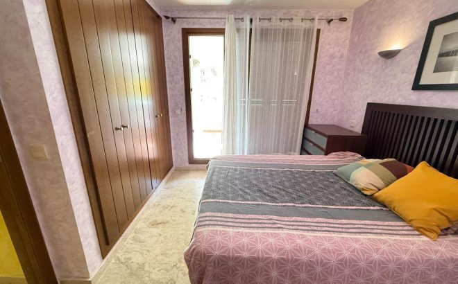 Resale - Apartment -
Torrevieja - Punta Prima
