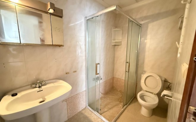 Resale - Apartment -
Torrevieja - Playa de los Locos