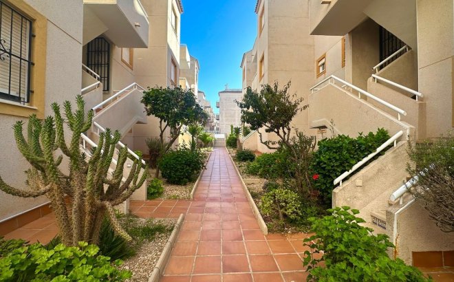 Resale - Apartment -
Torrevieja - Torreblanca