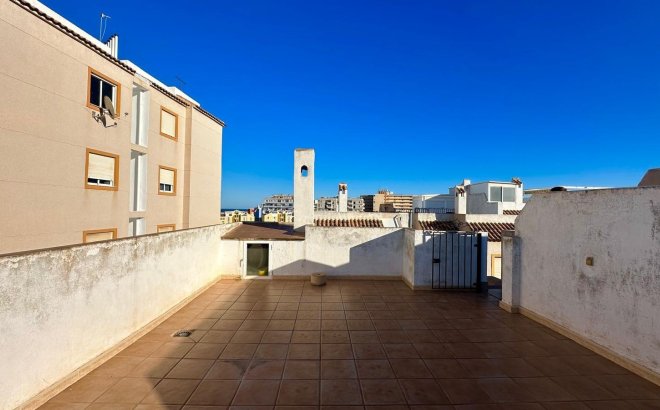 Resale - Apartment -
Torrevieja - Torreblanca