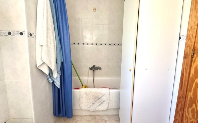 Resale - Apartment -
Torrevieja - Torreblanca