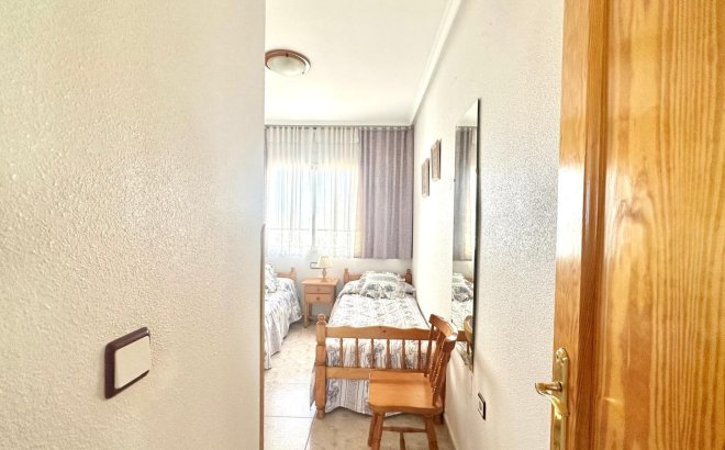 Resale - Apartment -
Torrevieja - Torreblanca