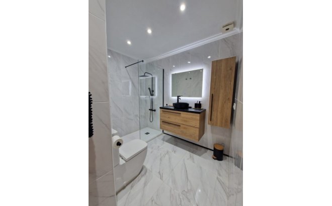 Resale - Dúplex -
Playa Flamenca - Costa Blanca