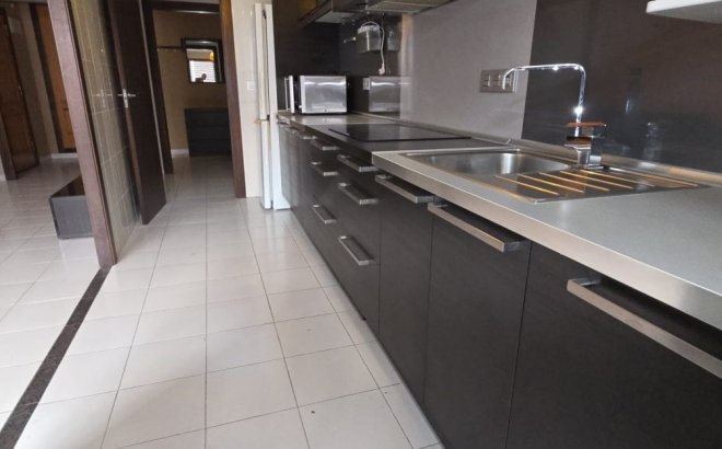 Resale - Apartment -
Torrevieja - Costa Blanca