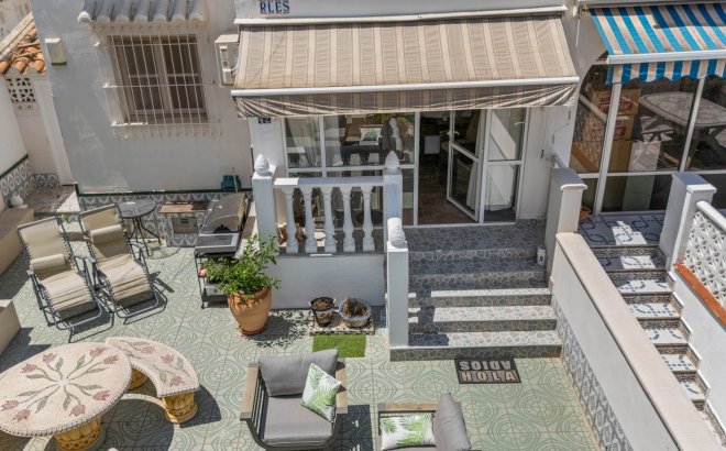 Herverkoop - Bungalow -
Torrevieja - Costa Blanca