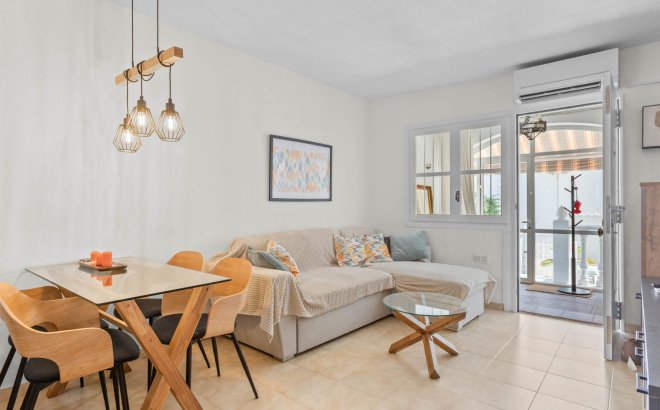 Herverkoop - Bungalow -
Torrevieja - Costa Blanca