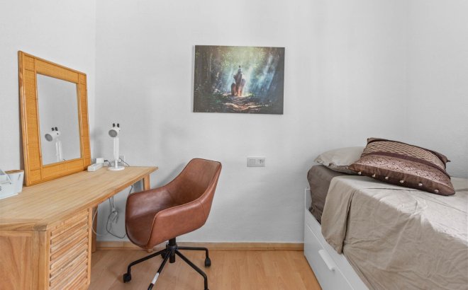 Herverkoop - Bungalow -
Torrevieja - Costa Blanca