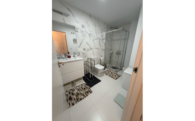 Resale - Apartment -
San Miguel de Salinas - Inland