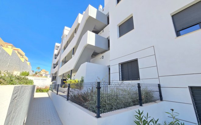 Resale - Apartment -
Orihuela Costa - Costa Blanca