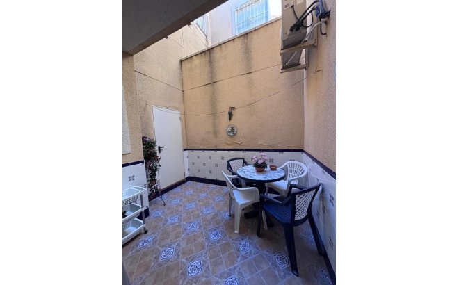 Resale - Town House -
Villamartin - Costa Blanca