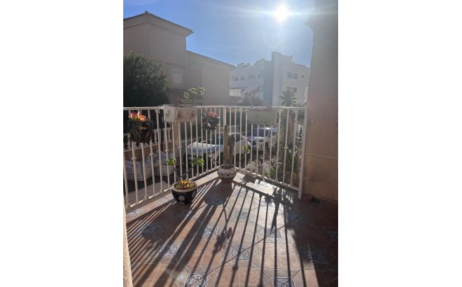 Resale - Town House -
Villamartin - Costa Blanca