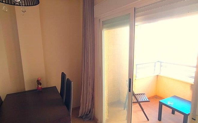 Resale - Apartment -
Torrevieja - CENTRO CASCO URBANO