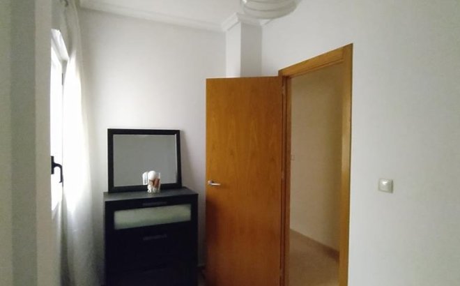 Resale - Apartment -
Torrevieja - CENTRO CASCO URBANO