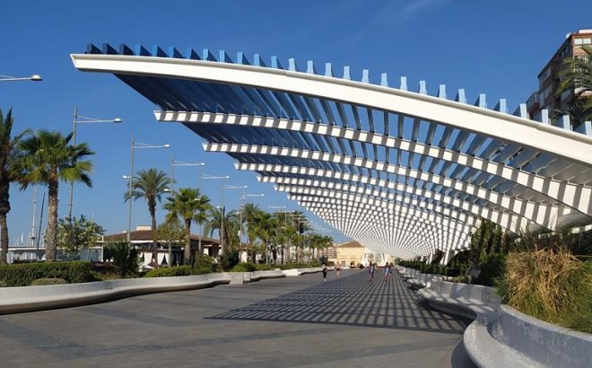 Resale - Apartment -
Torrevieja - CENTRO CASCO URBANO