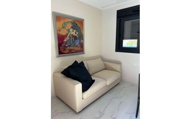 Resale - Penthouse -
Orihuela Costa - Playa Flamenca