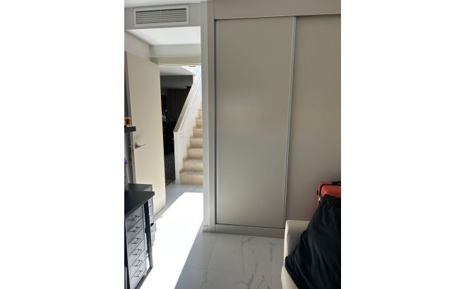 Resale - Penthouse -
Orihuela Costa - Playa Flamenca