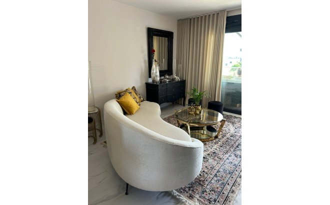 Resale - Penthouse -
Orihuela Costa - Playa Flamenca