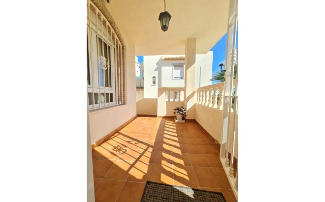 Herverkoop - Villa -
Orihuela Costa - Lomas De Campoamor-las Ramblas