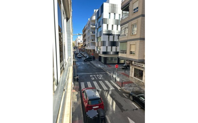 Herverkoop - Appartement -
Torrevieja