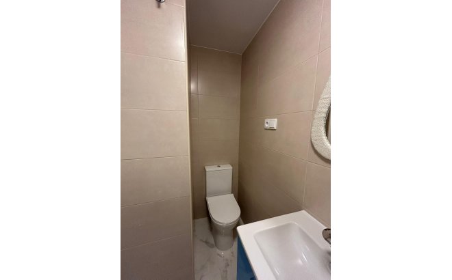 Herverkoop - Appartement -
Torrevieja