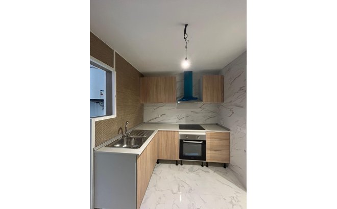 Herverkoop - Appartement -
Torrevieja