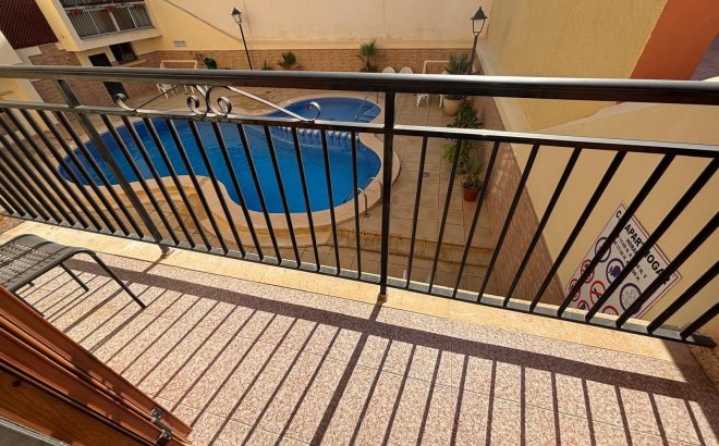 Resale - Apartment -
Torrevieja - Los Frutales