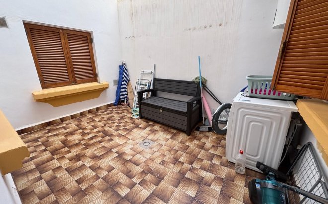 Resale - Apartment -
Torrevieja - Los Frutales