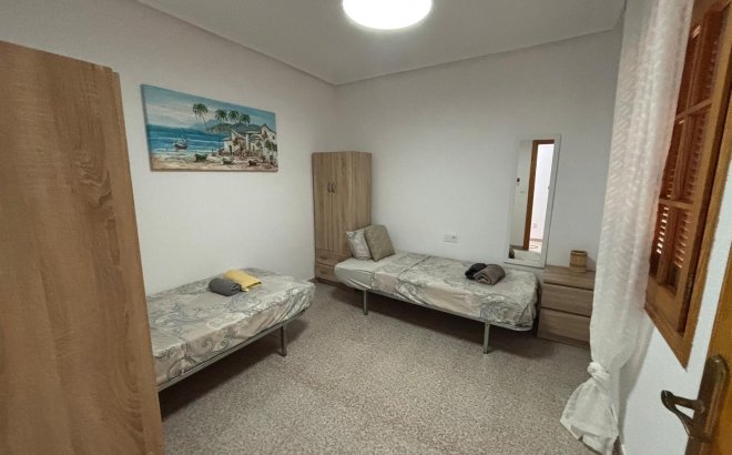 Resale - Apartment -
Torrevieja - Los Frutales