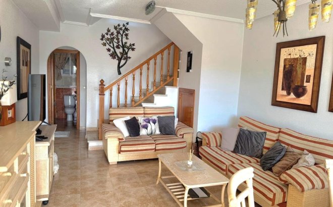 Resale - Dúplex -
Torrevieja - Torreblanca