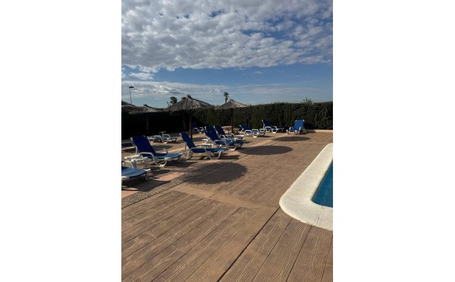 Resale - Dúplex -
Torrevieja - Torreblanca