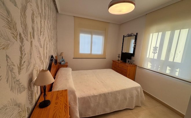 Resale - Semi Detached -
Torrevieja - Carrefour