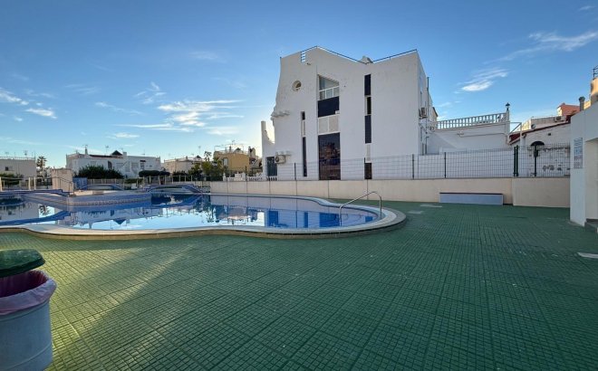 Resale - Semi Detached -
Torrevieja - Carrefour